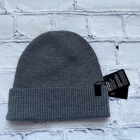 lululemon cold pursuit beanie